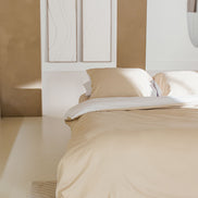beige wit beddengoed dekbedovertrek