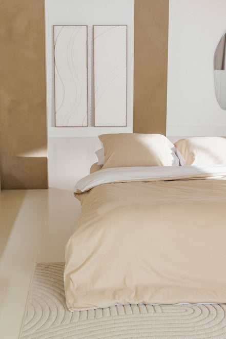 beige wit beddengoed dekbedovertrek