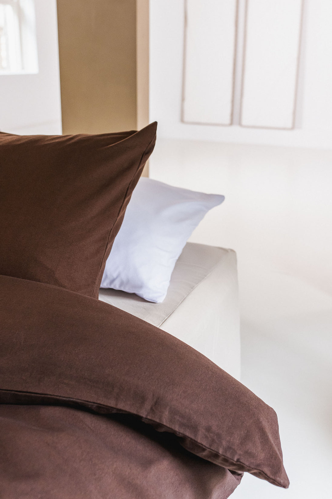 Egyptisch katoenen beddengoed in chocolate brown met luxe en warme uitstraling